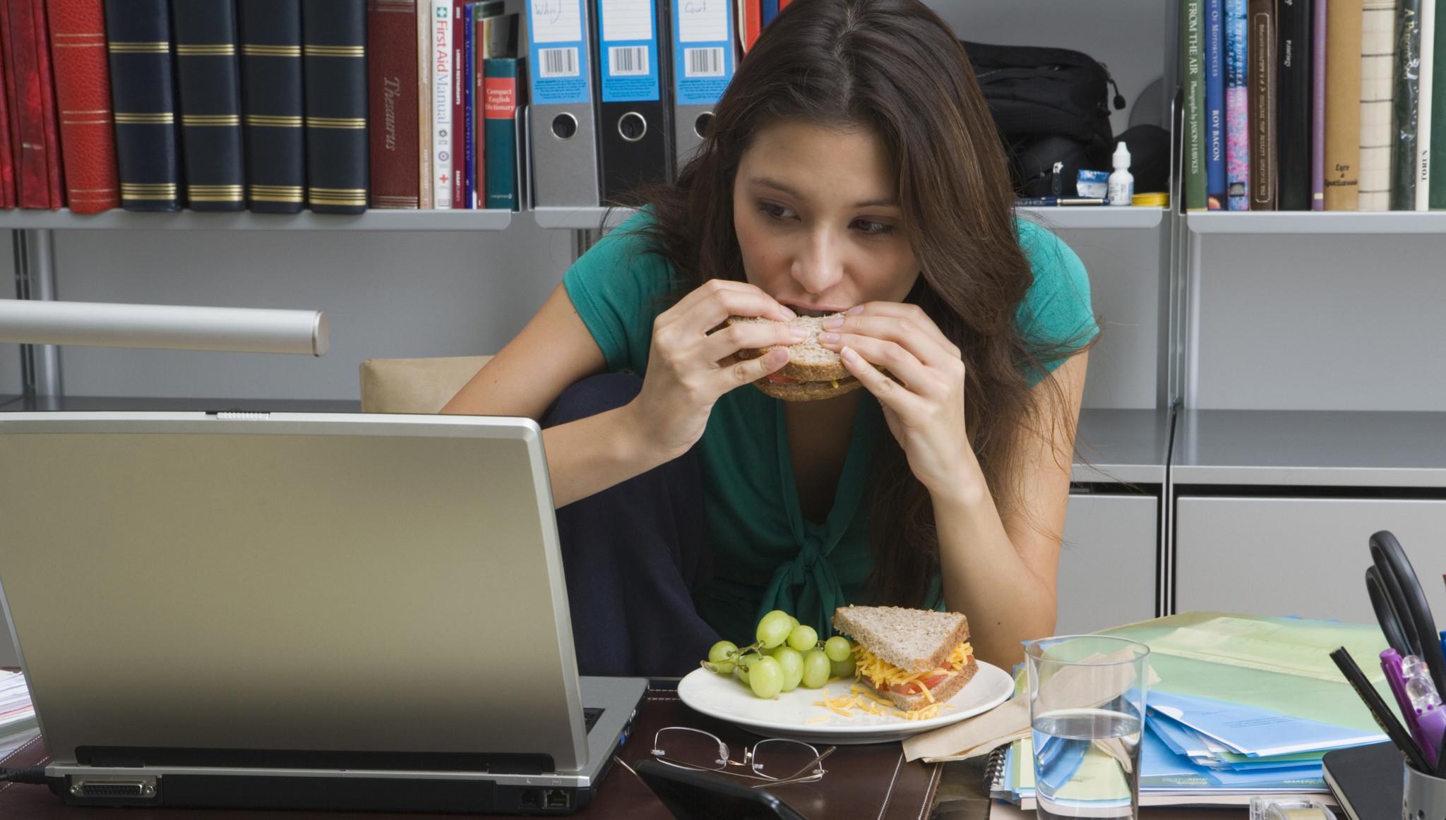 5 Ways to Rejuvenate During Your Lunch Break
