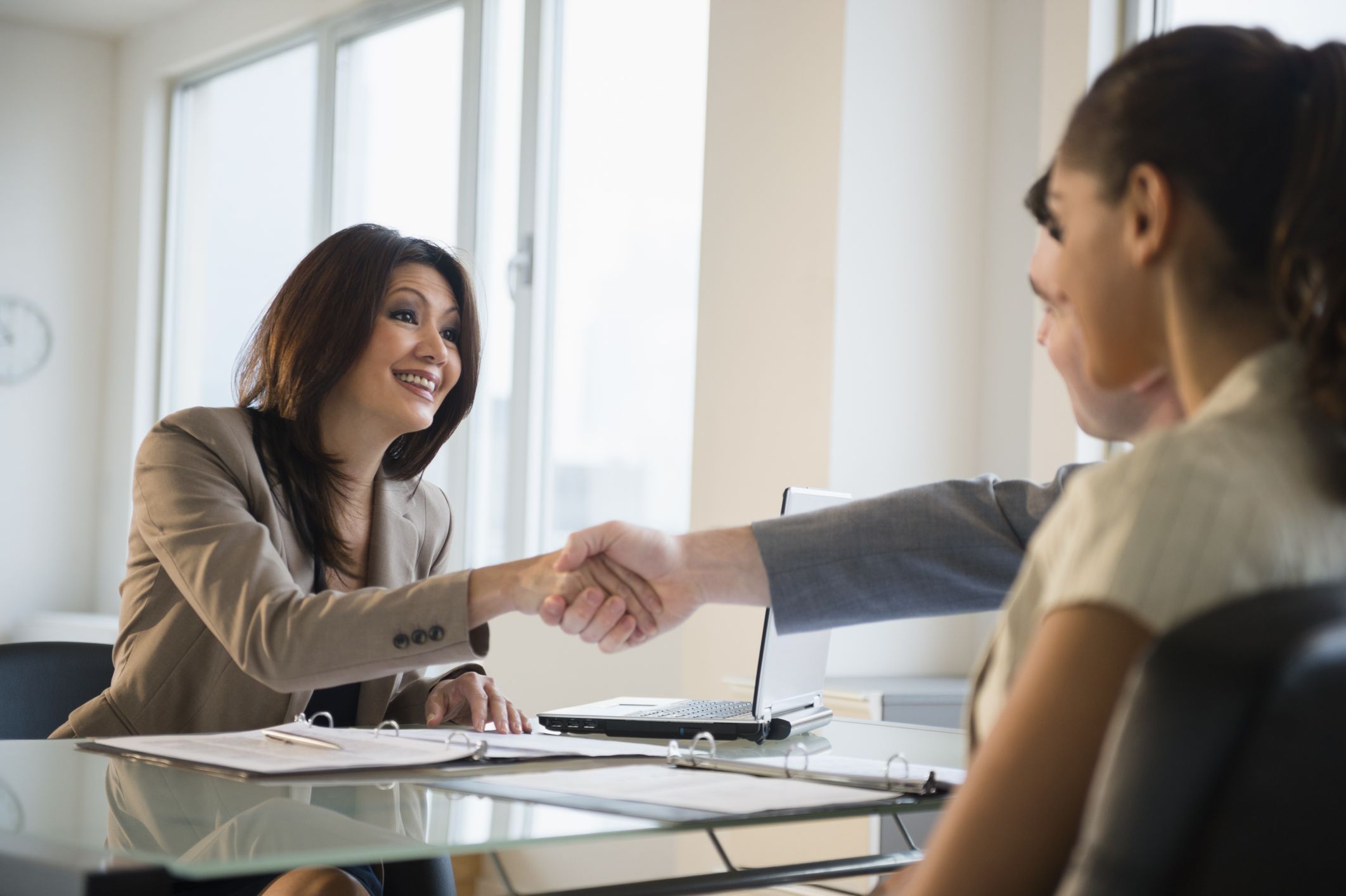 7 Job Perks To Negotiate Besides A Salary