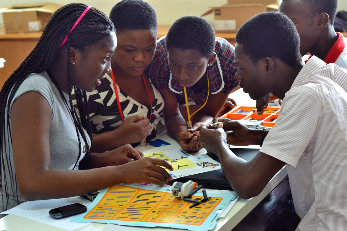 5 Reasons Young Africans Should Be Educated