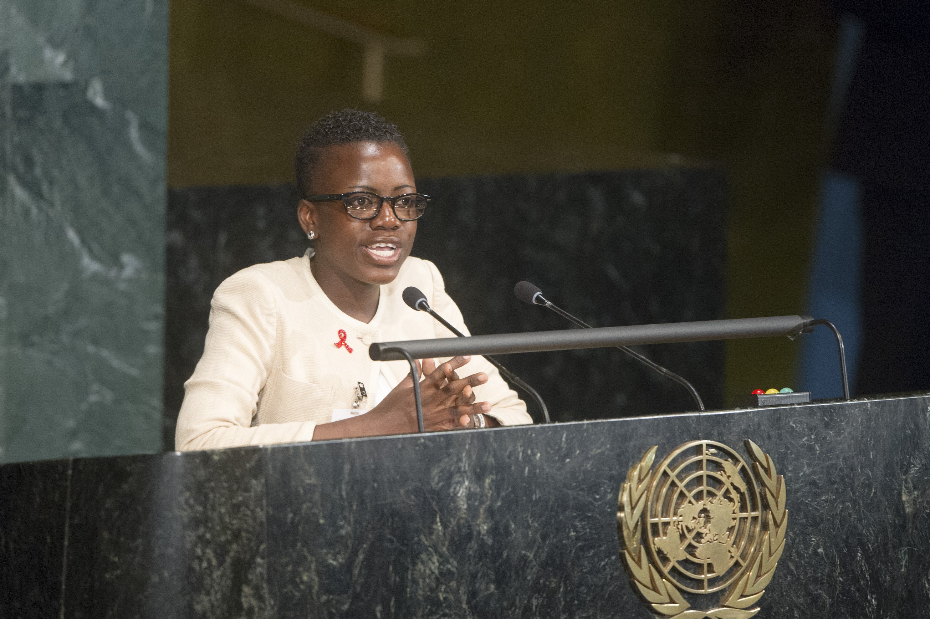 Loyce Maturu (Zimbabwe), nominated by HLM Stakeholder Task Force, addresses the High-level meeting of the General Assembly on HIV/AIDS Implementation of the Declaration of Commitment on HIV/AIDS and the political declarations on HIV/AIDS