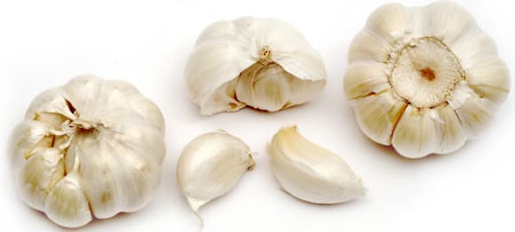 10 Amazing Health Benefits of Garlic