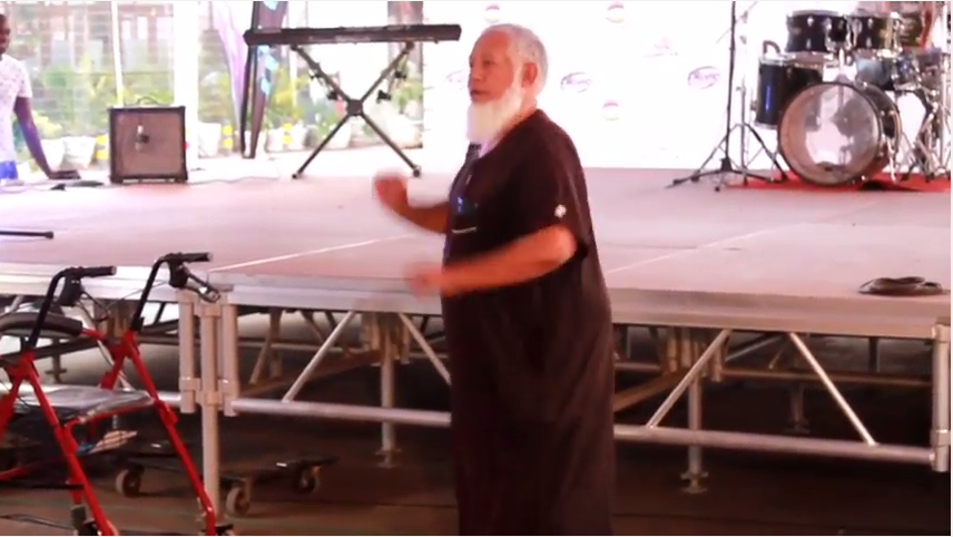 70 Year Old Man Dances His Butt Off To Jah Prayzah's Mudhara Vachauya