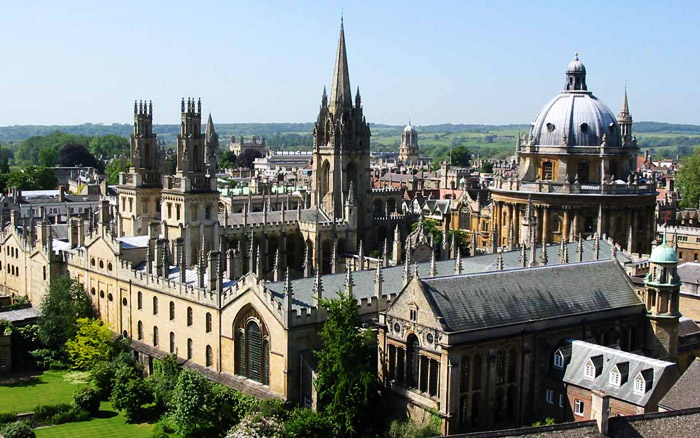 Opportunity For Zimbabwean Youth: Oxford Pershing Square Graduate  Scholarships